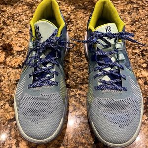 Excellent condition!! Nike Airzoom Mens size 12-